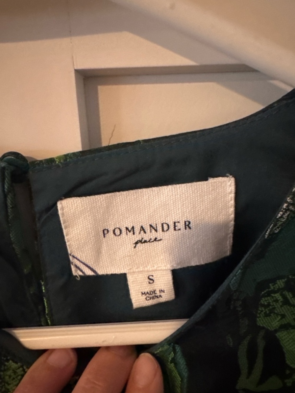 Pomander Place Green Floral Puff-Sleeve Top - Picture 2 of 3